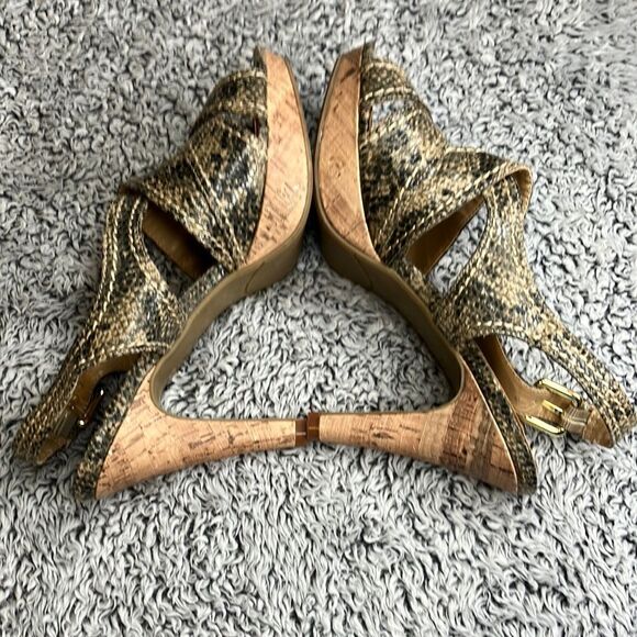 TIFFANY Animal Print 9 Leather Strap Cork Heel Sandals - Picture 3 of 10